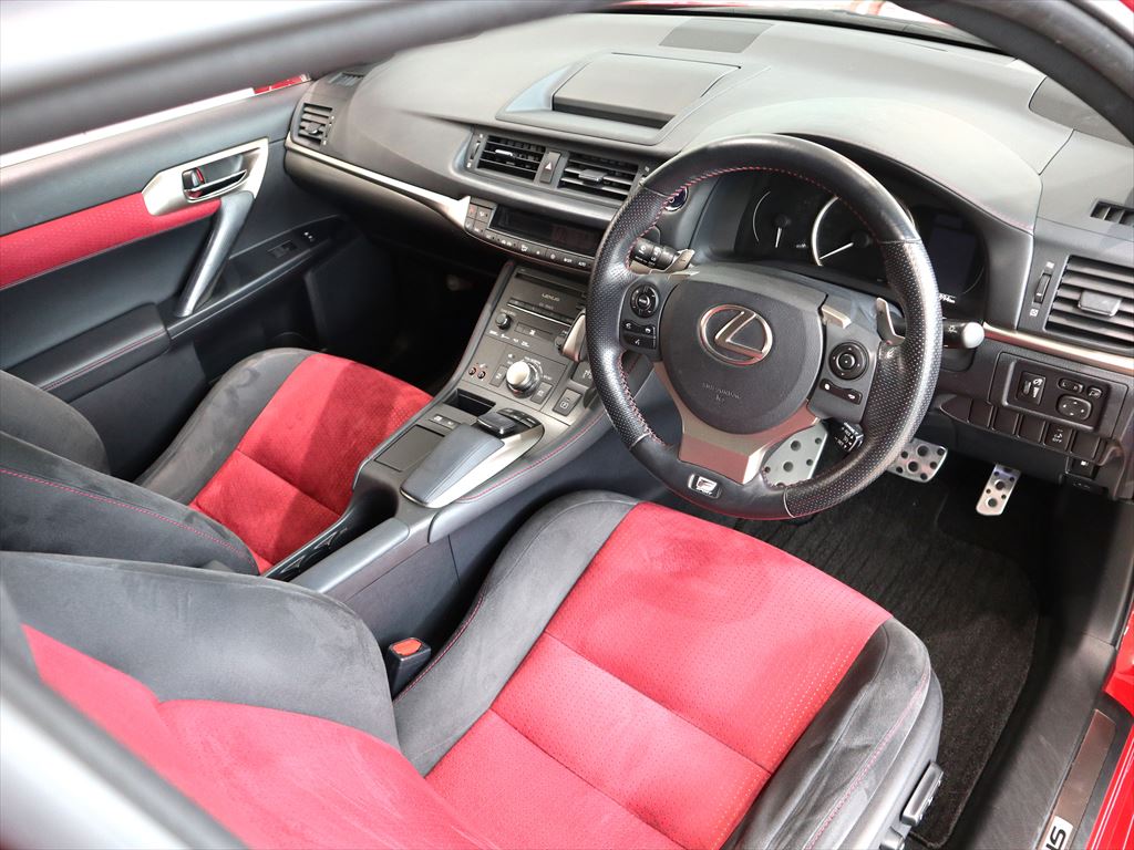 レクサス　CT