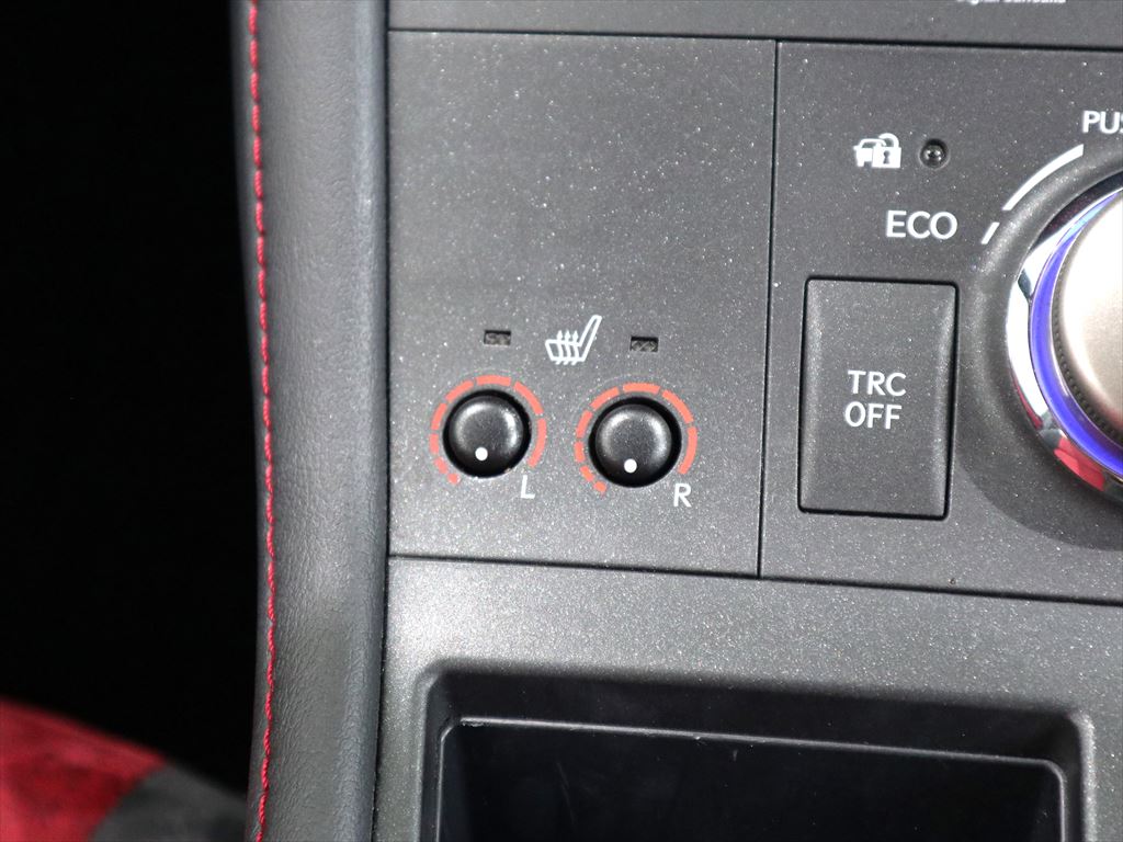 レクサス　CT