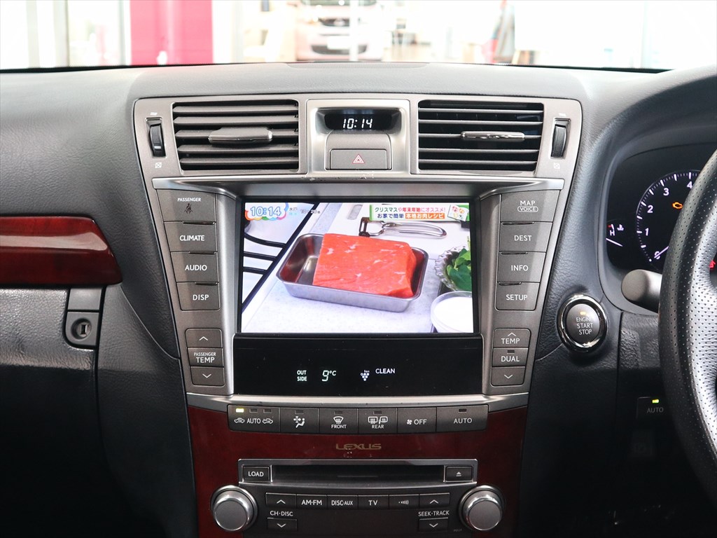 レクサス　LS460