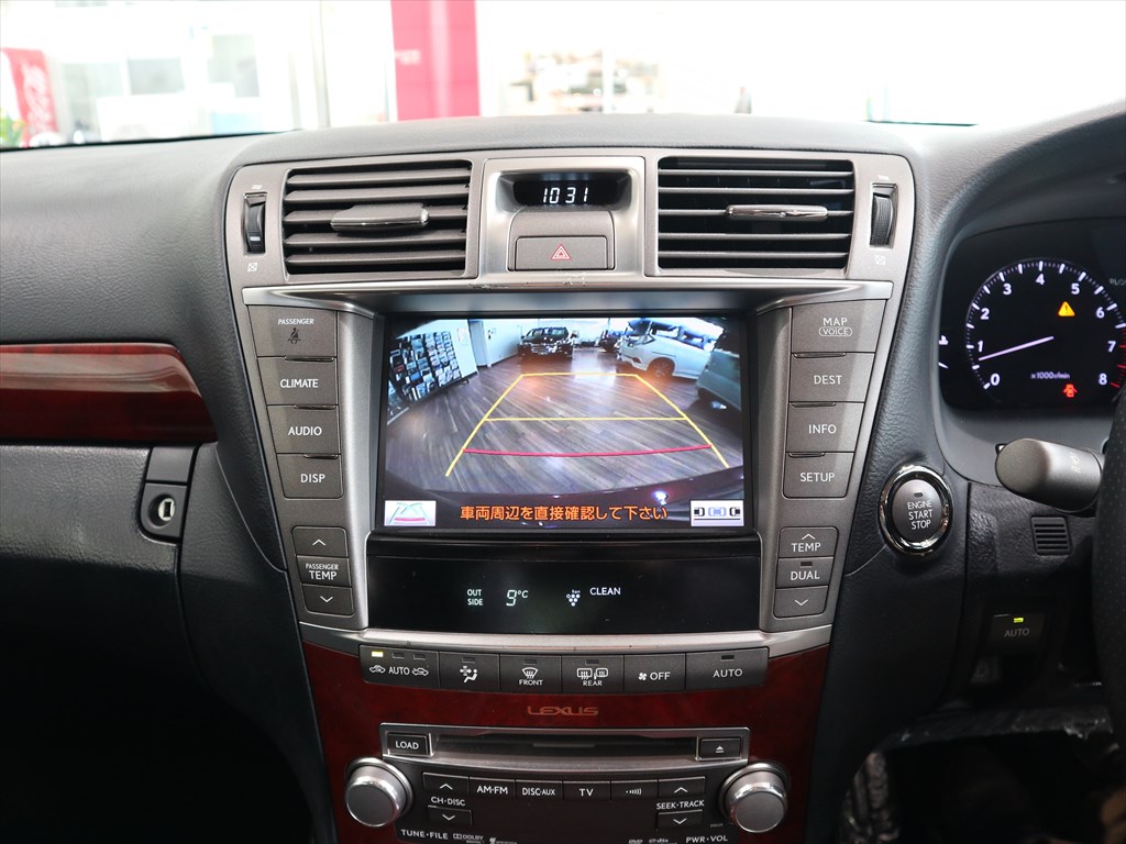 レクサス　LS460