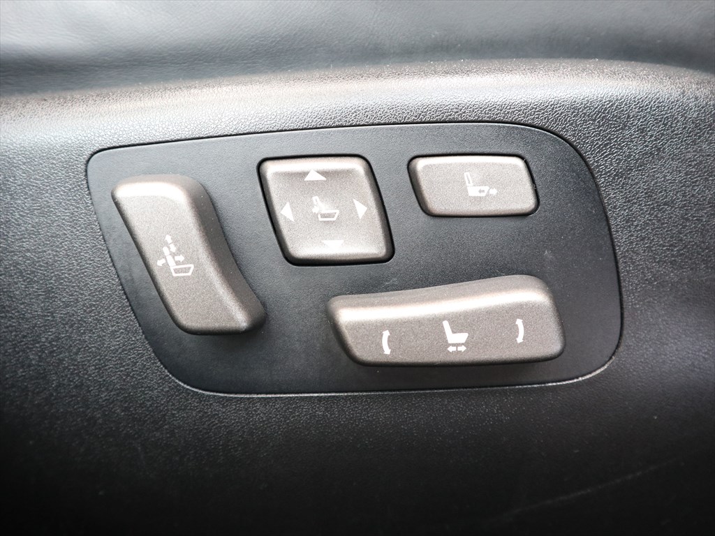 レクサス　LS460