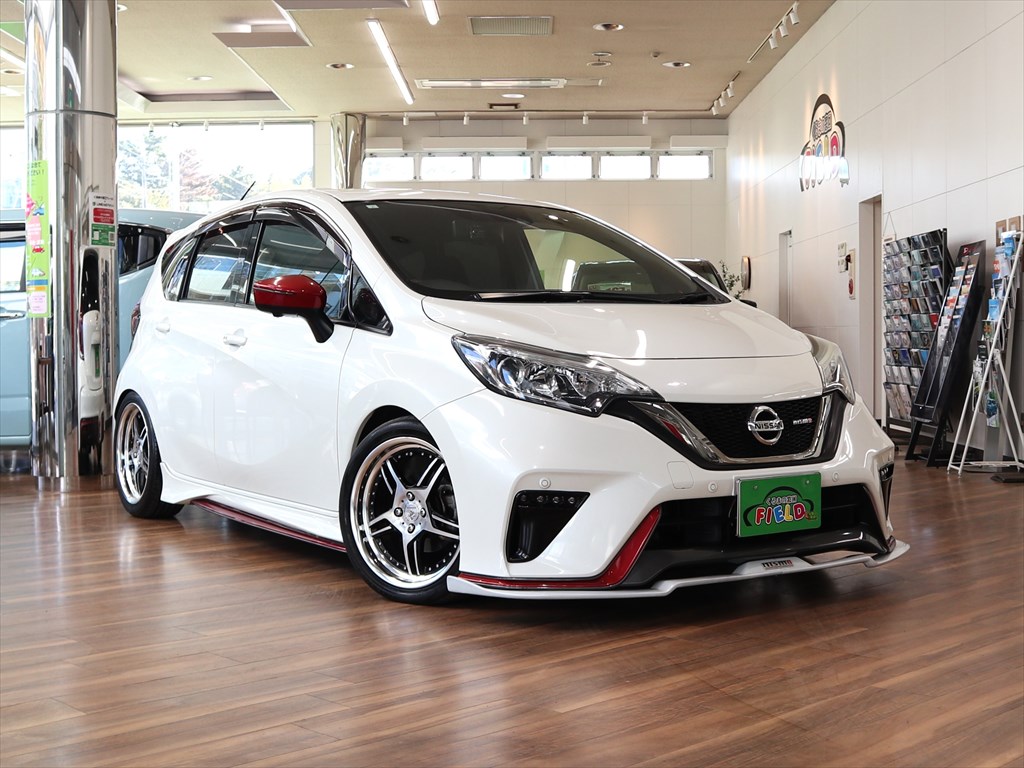 ニッサン　ノート