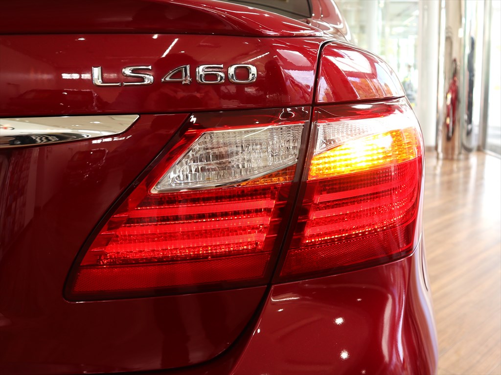 レクサス　LS460
