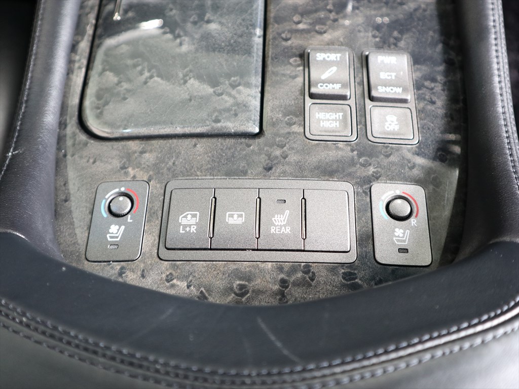 レクサス　LS460