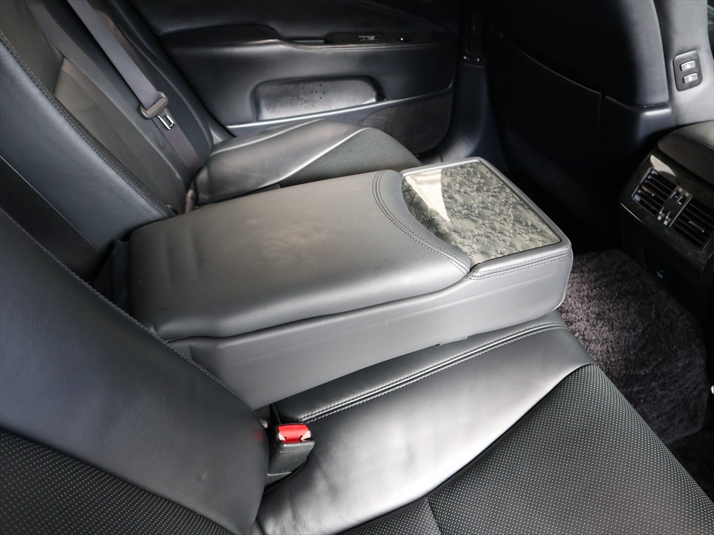 レクサス　LS460