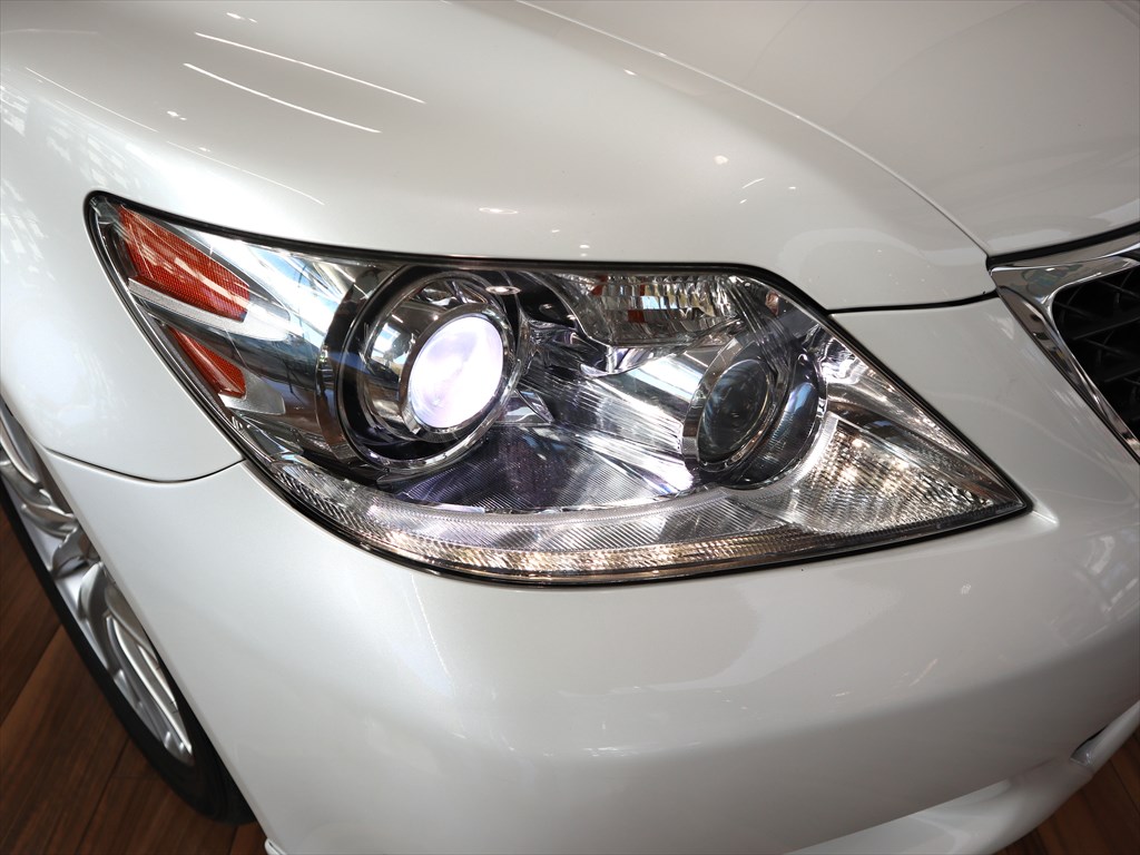 レクサス　LS460