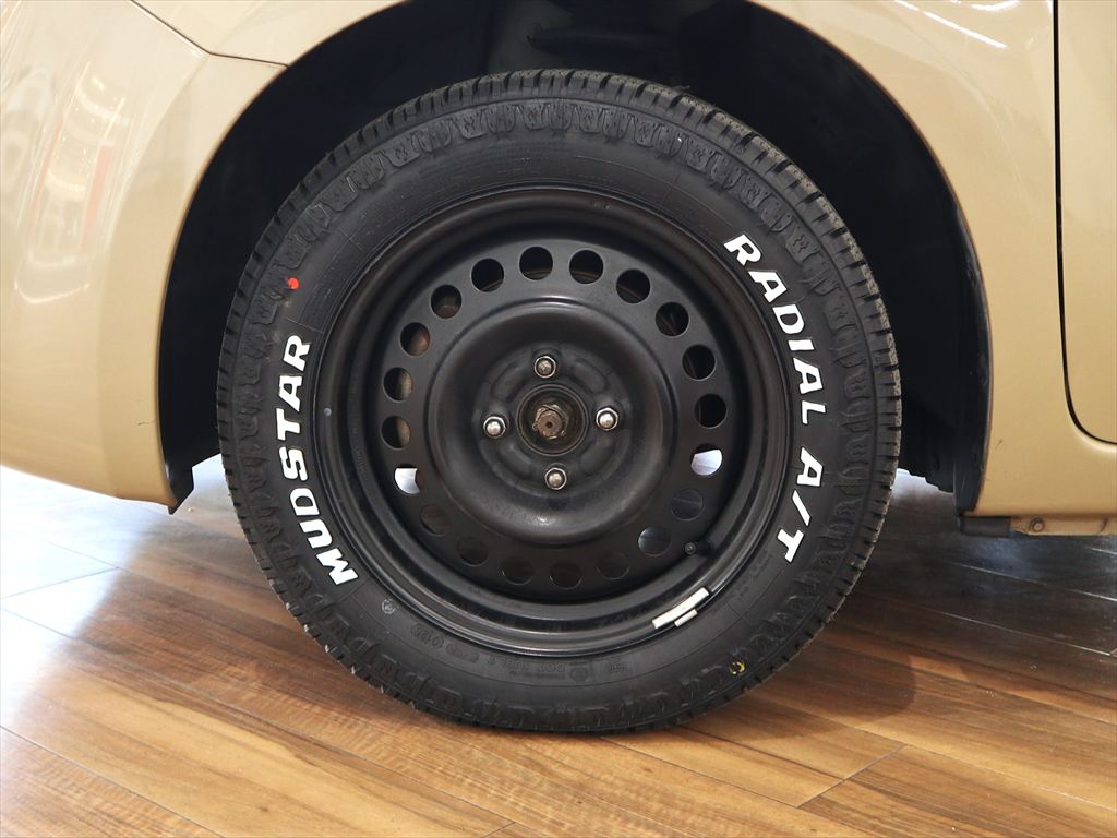 ニッサン　キューブ
