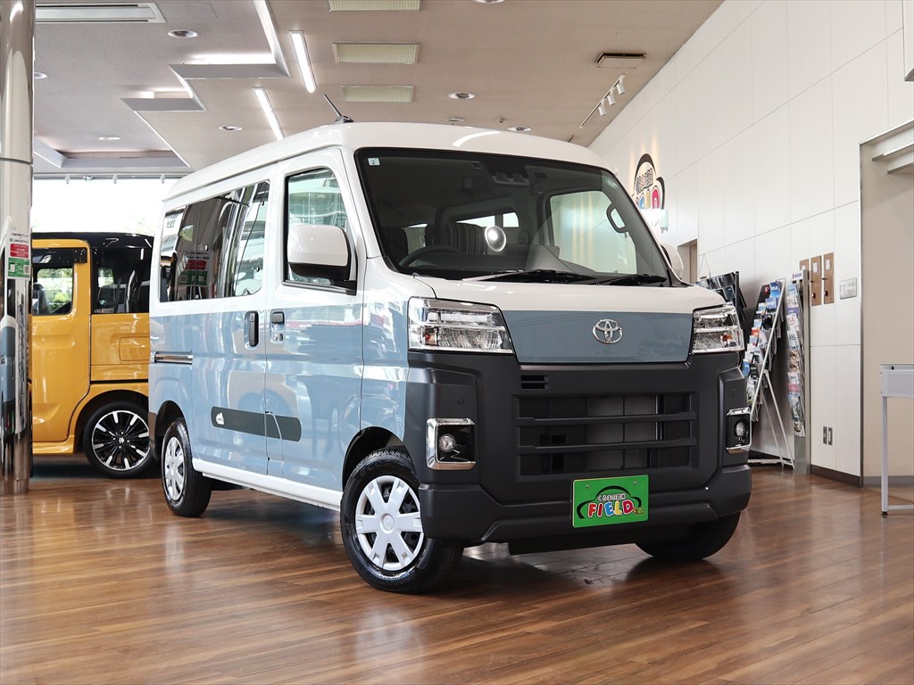 トヨタ　ピクシスバン