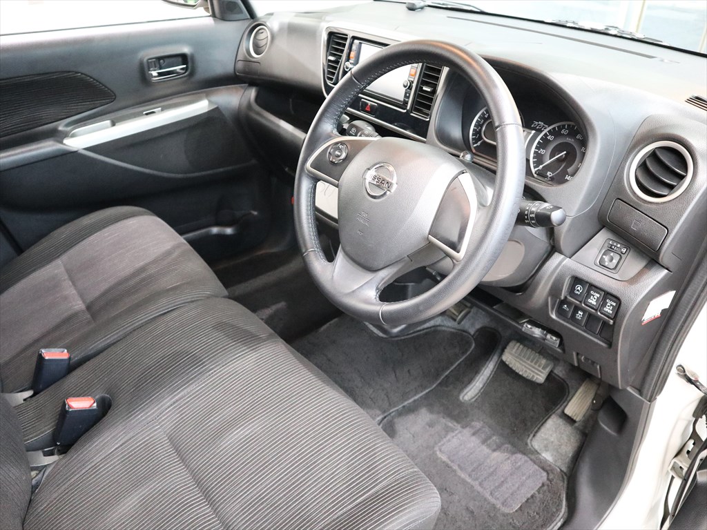 日産　デイズルークス