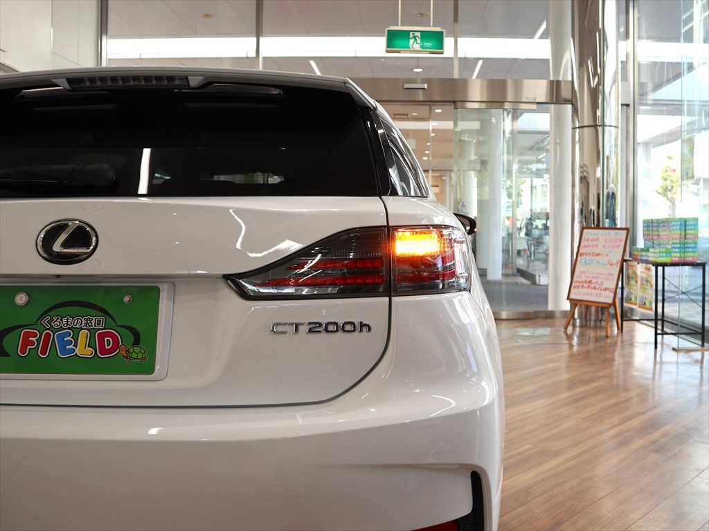 レクサス　CT