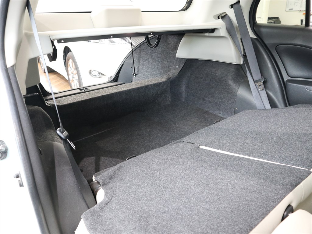 ミツオカ　ビュート