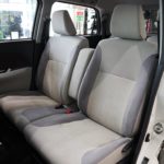 ダイハツ　キャスト