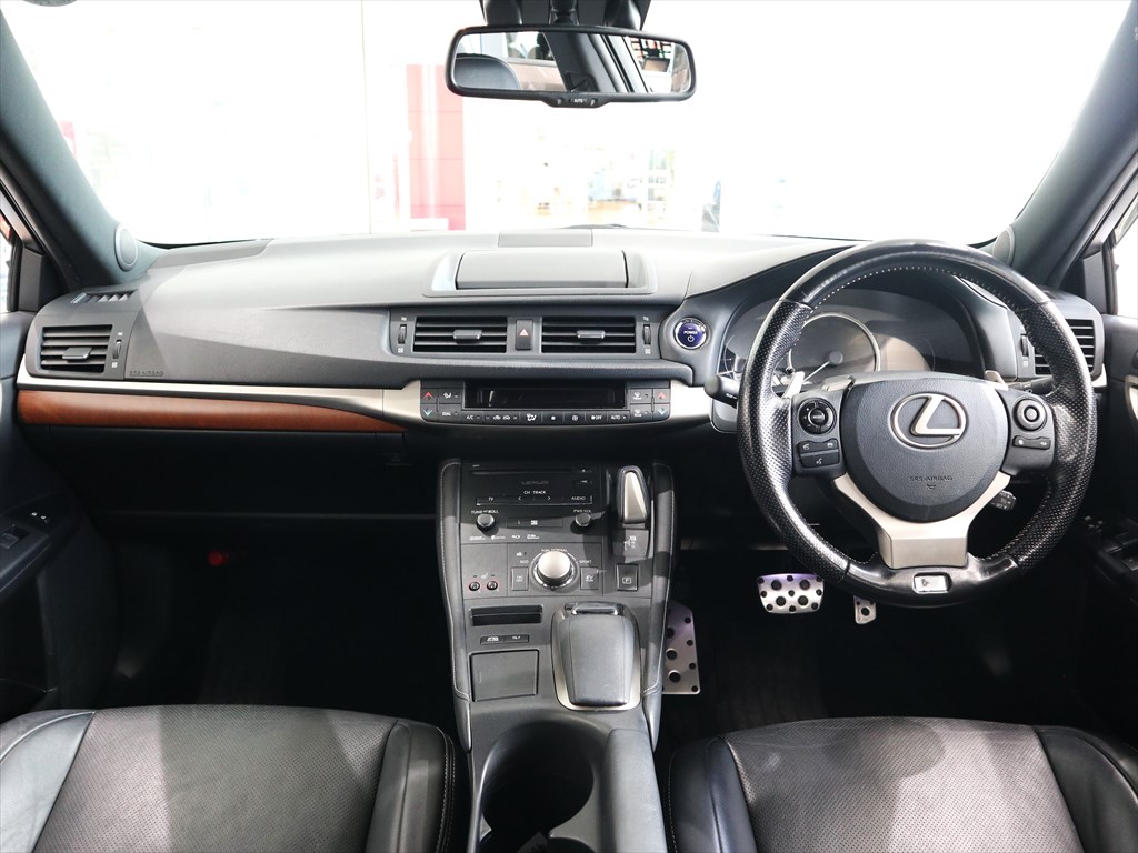 レクサス　CT