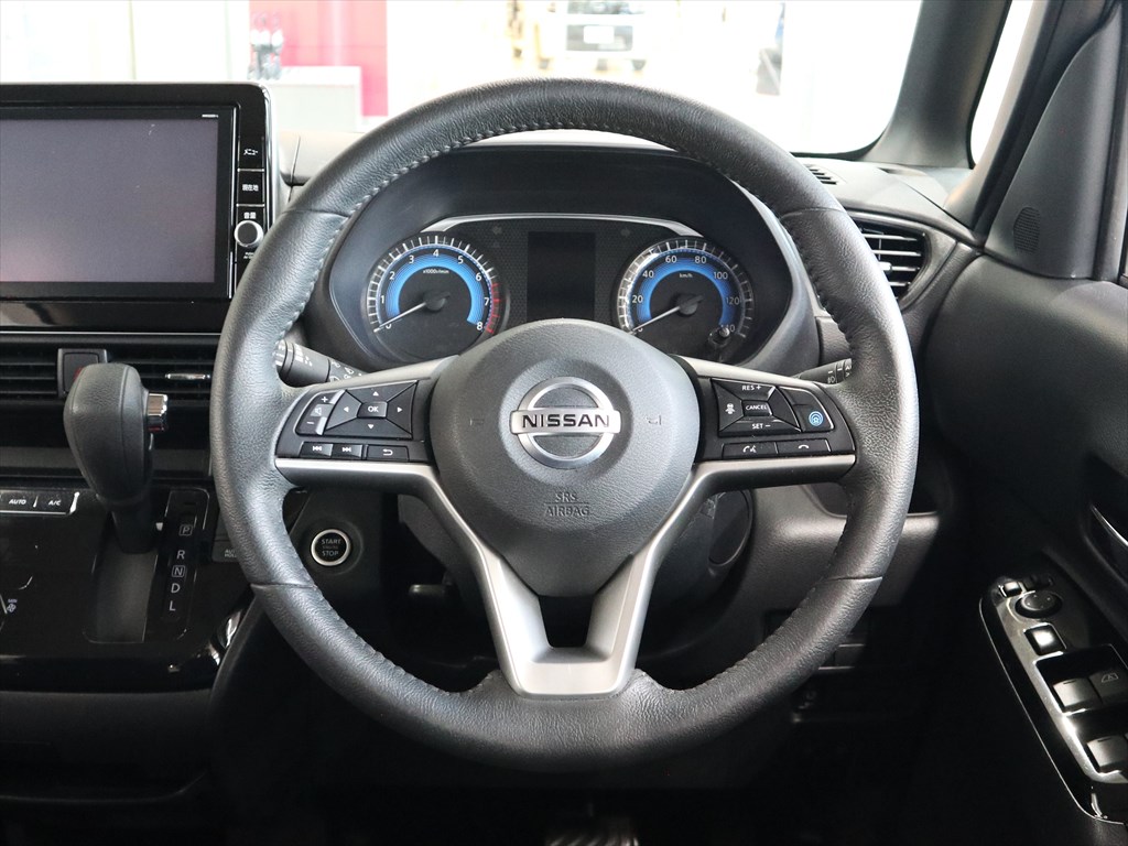 日産　デイズルークス