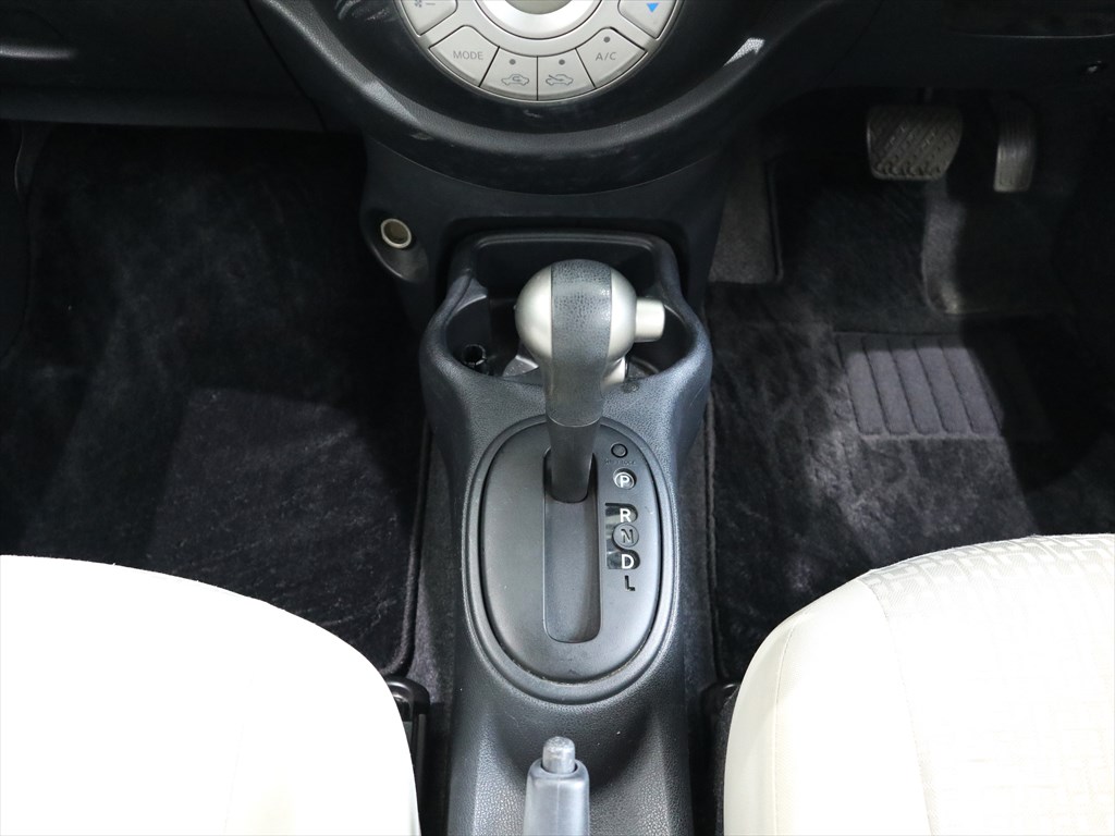 ミツオカ　ビュート