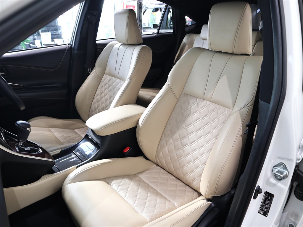 トヨタ　ハリアー