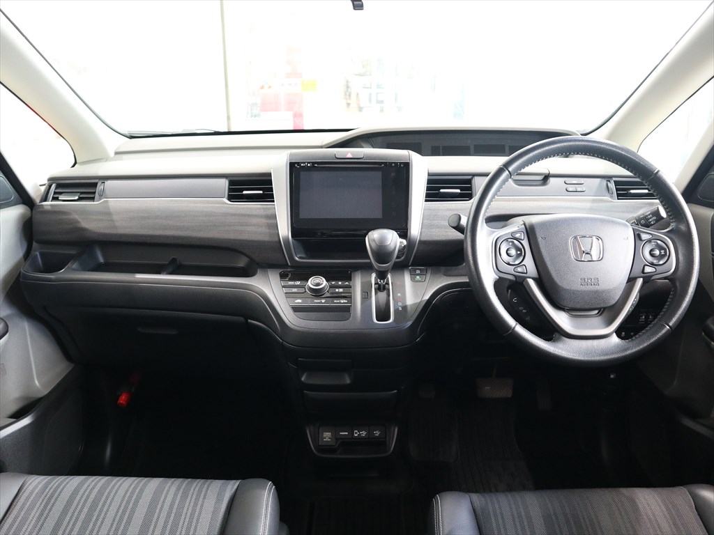 ホンダ　　フリード　　