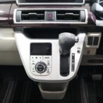 ダイハツ　キャスト