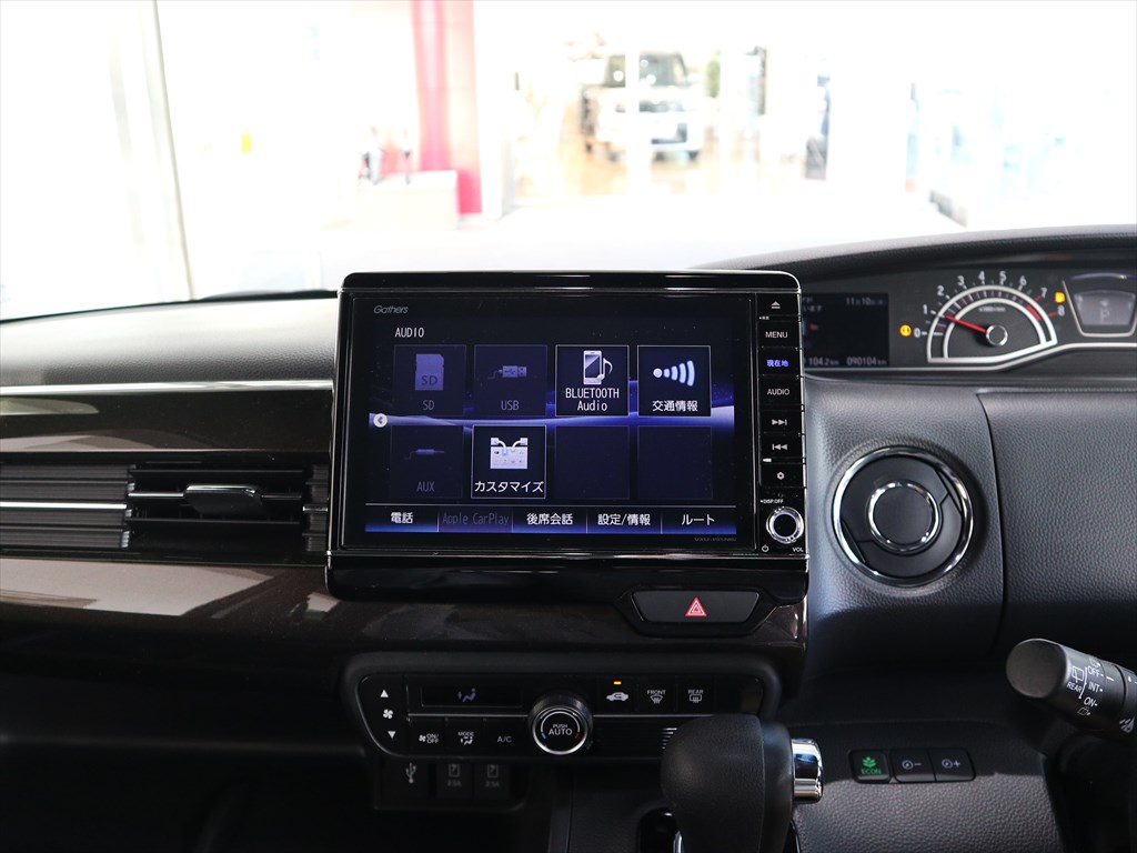 ホンダ　N-BOXカスタム