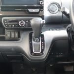 ホンダ　N-BOXカスタム