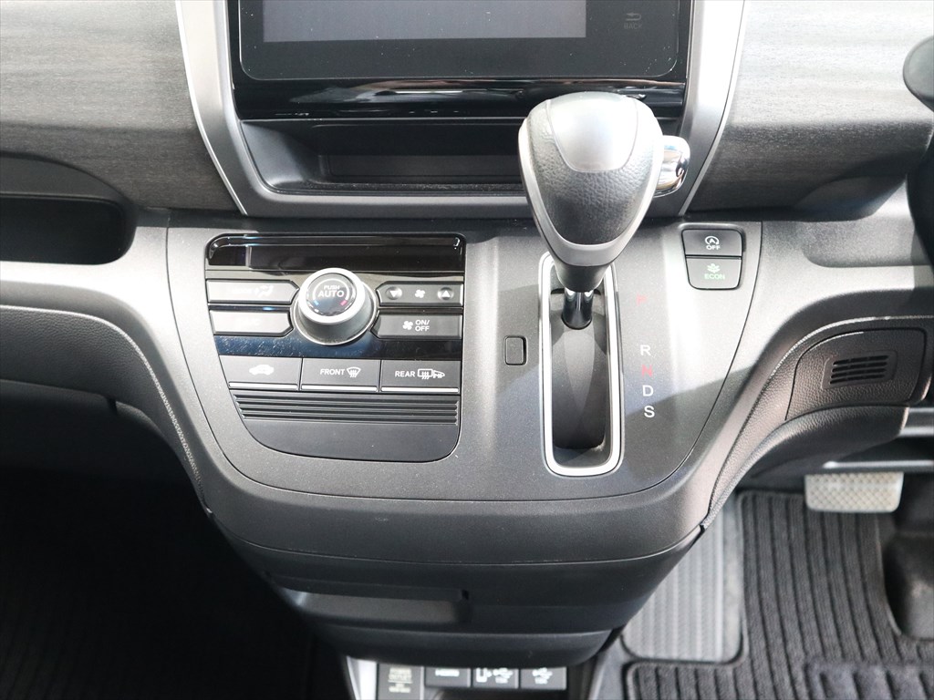 ホンダ　　フリード　　