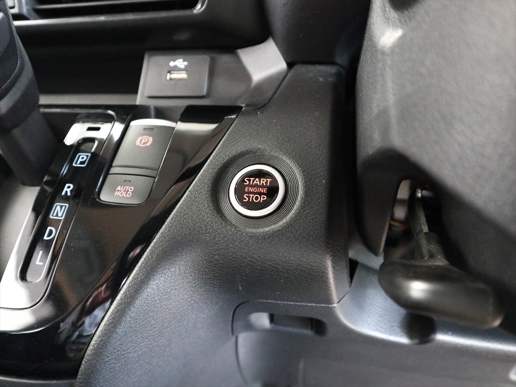 日産　デイズルークス