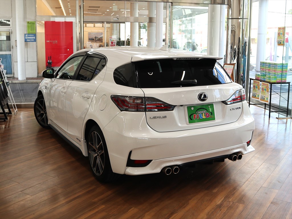 レクサス　CT