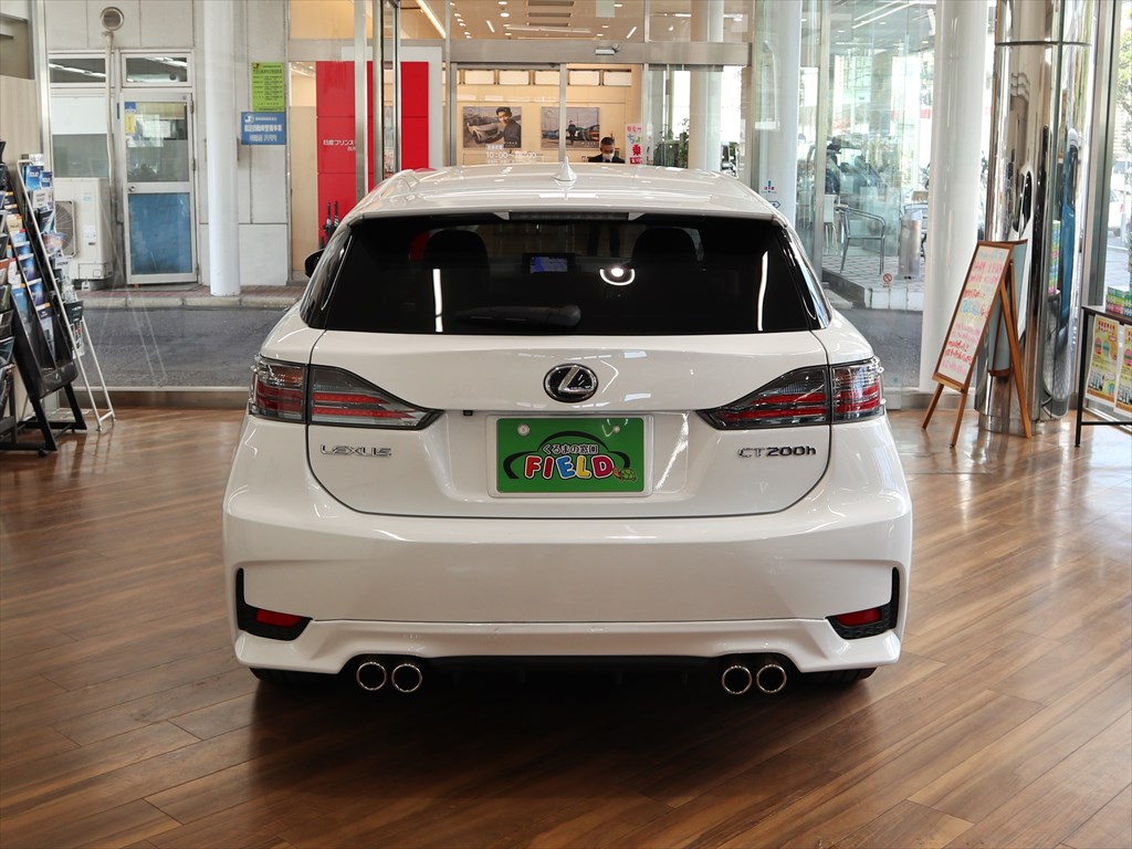 レクサス　CT