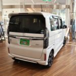 ホンダ　N-BOXカスタム