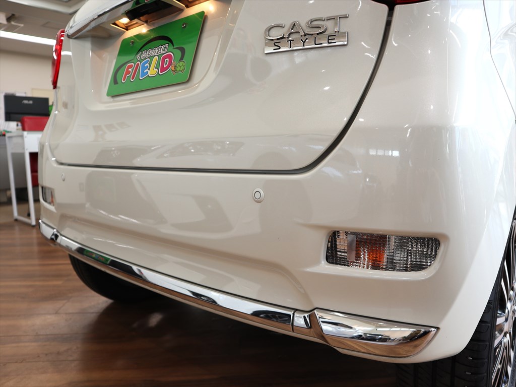 ダイハツ　キャスト