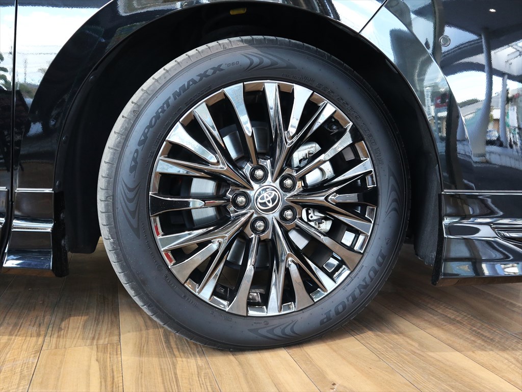 トヨタ　ヴェルファイア