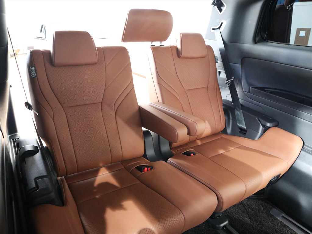 トヨタ　ヴェルファイア