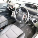 トヨタ　シエンタ