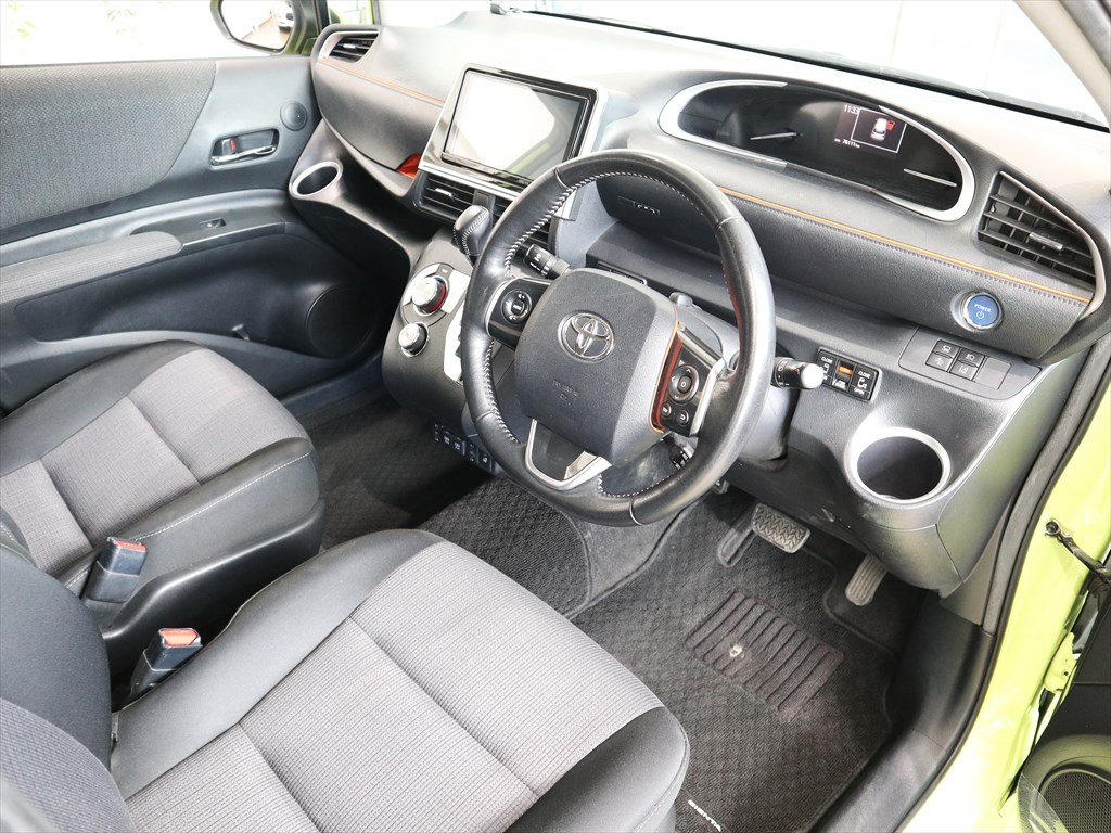 トヨタ　シエンタ