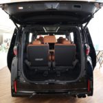 トヨタ　ヴェルファイア