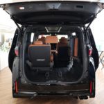 トヨタ　ヴェルファイア