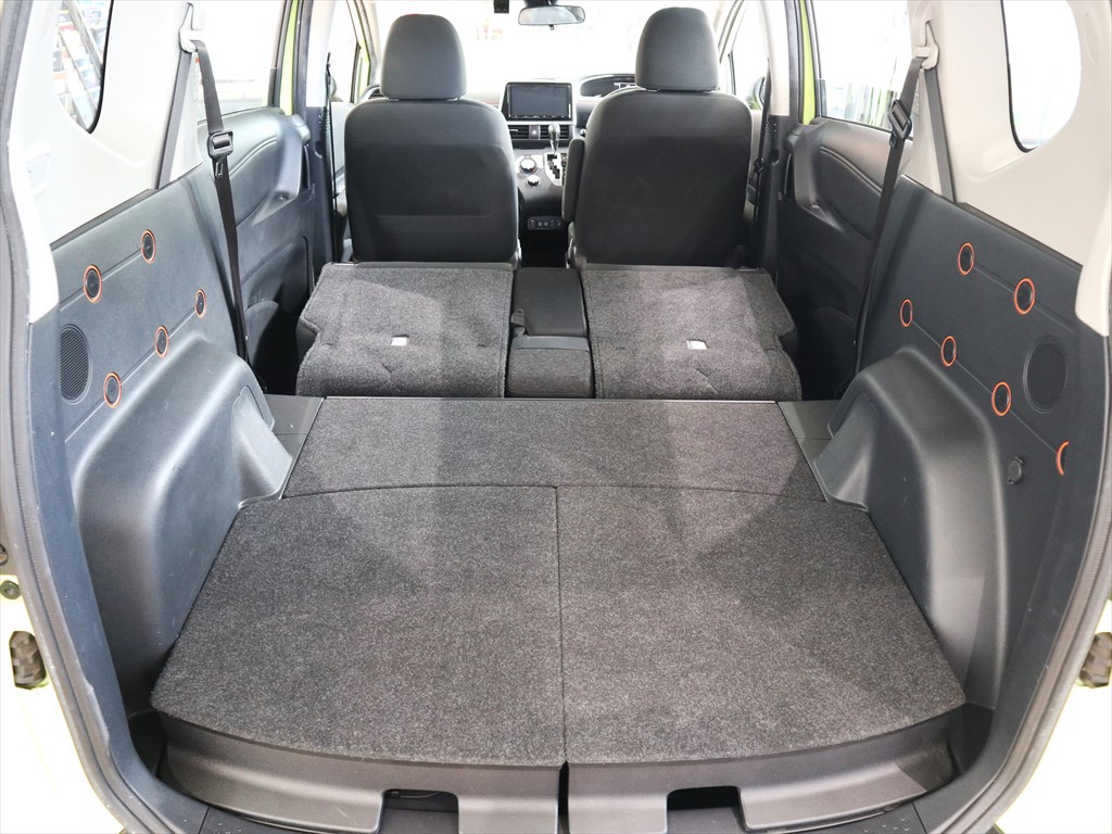 トヨタ　シエンタ