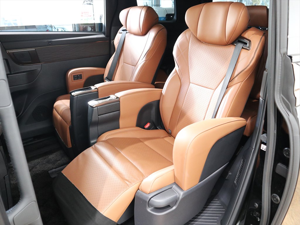 トヨタ　ヴェルファイア