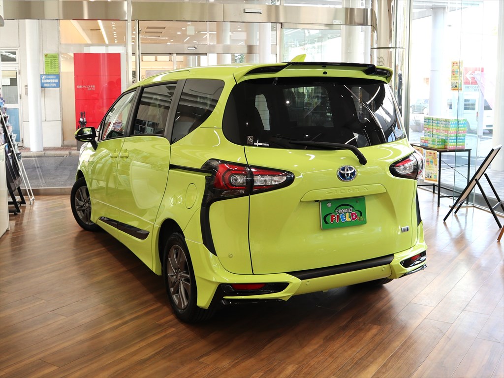 トヨタ　シエンタ