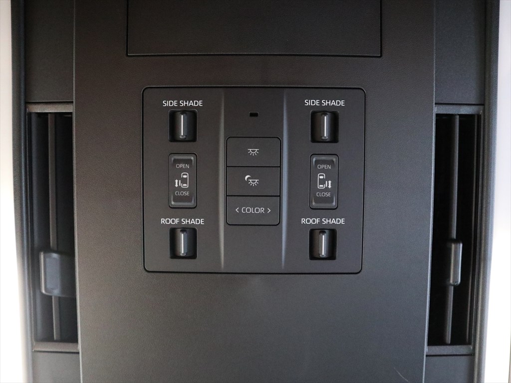 トヨタ　ヴェルファイア