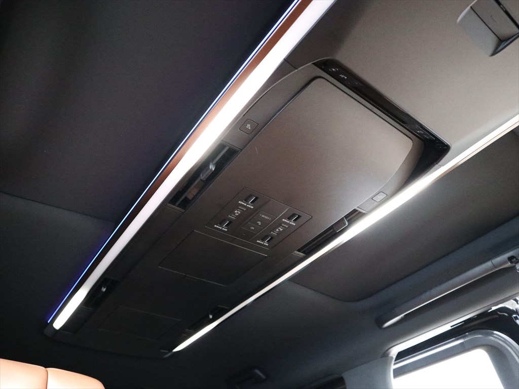 トヨタ　ヴェルファイア