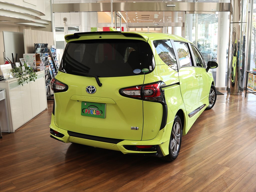 トヨタ　シエンタ