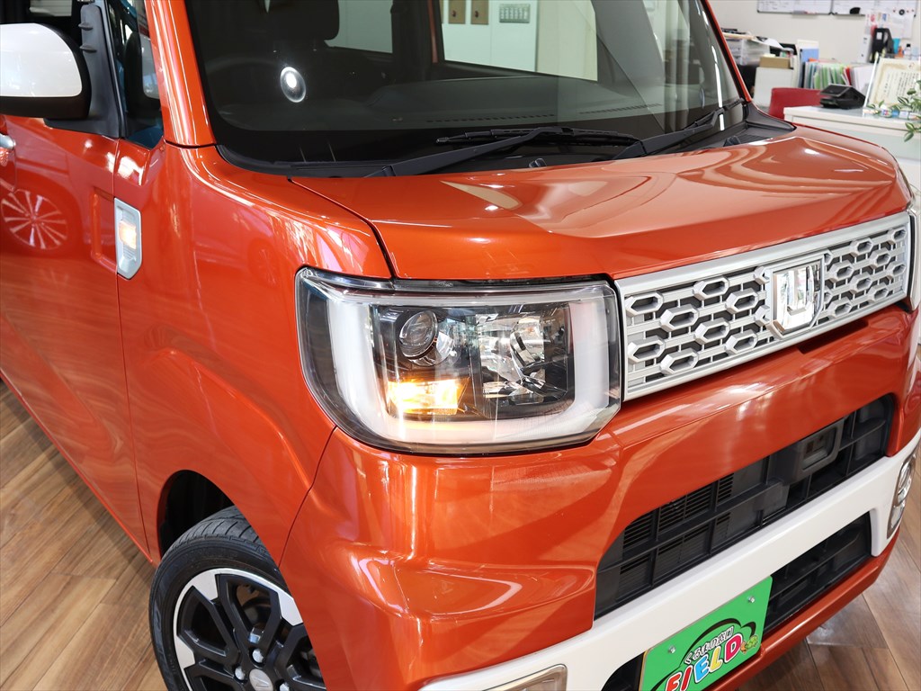 ダイハツ　ウェイク