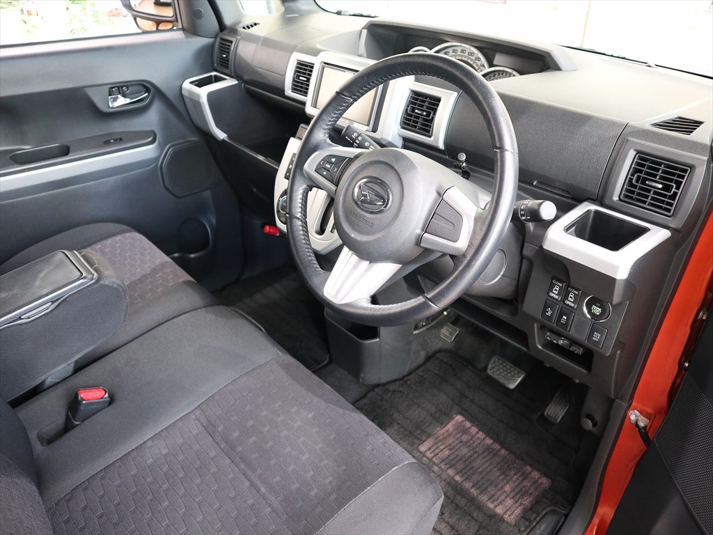 ダイハツ　ウェイク