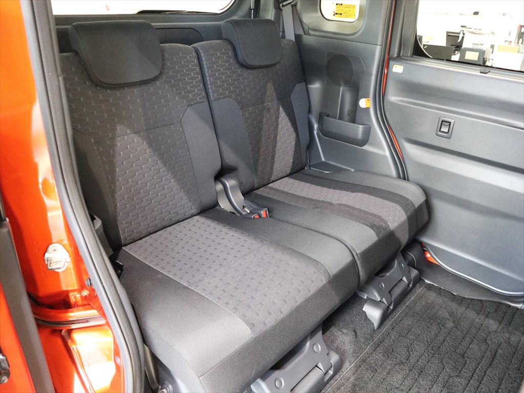 ダイハツ　ウェイク