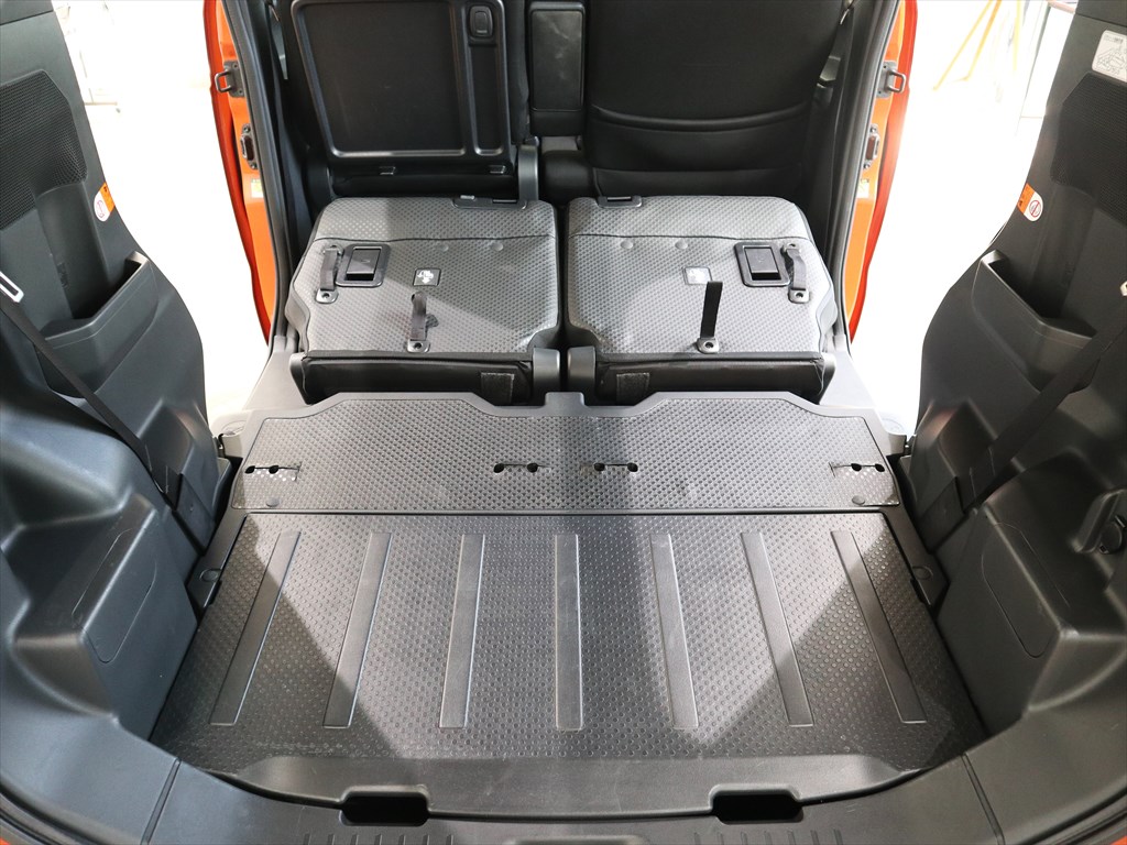 ダイハツ　ウェイク