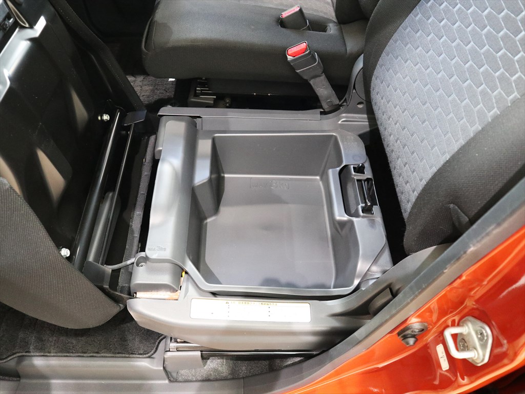 ダイハツ　ウェイク