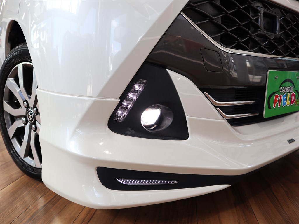 トヨタ　タンク