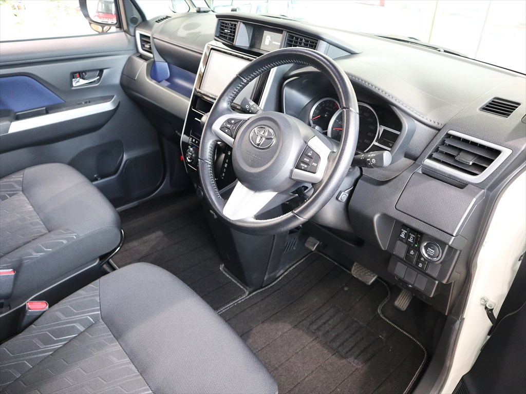 トヨタ　タンク