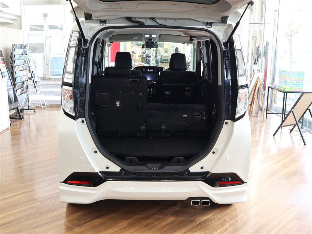 トヨタ　タンク